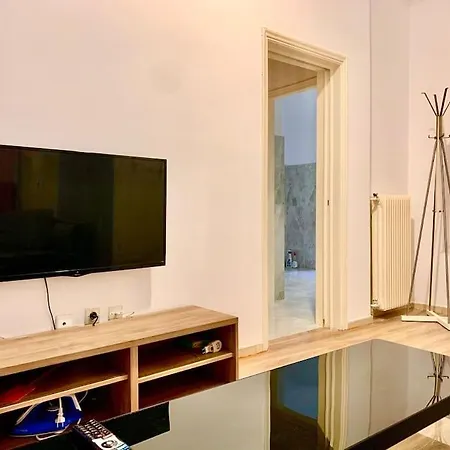 2 Bedroom Dafni Metro Διαμέρισμα