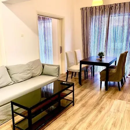 2 Bedroom Dafni Metro *