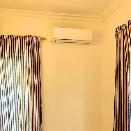 2 Bedroom Dafni Metro Apartment Athens